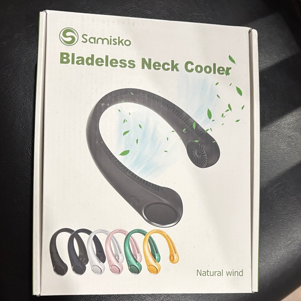 ☃️ NEW LOWER PRICE ☃️ ~ Samisko Bladeless Neck Cooler - Black